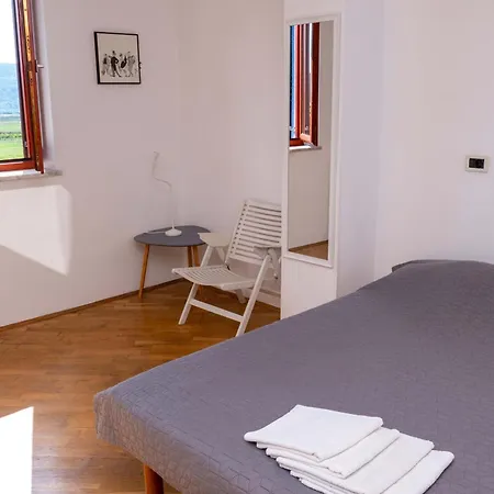 The Blue House * Secovlje